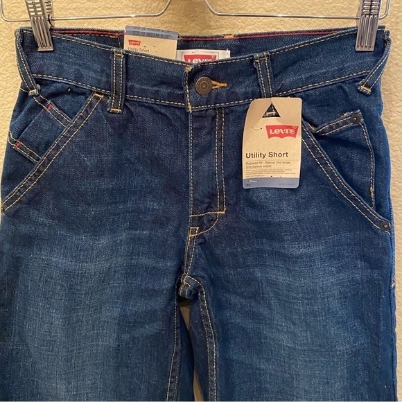 NWT~LEVI’S Kids Utility Hudson Blue Jean Shorts Size 12 Reg - Picture 5 of 7